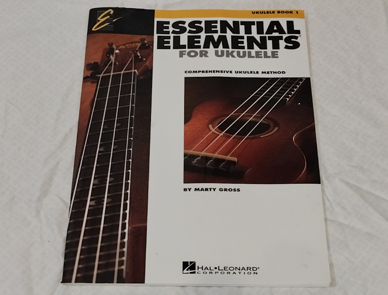 Essential Elements for Ukulele – Marty Gross (paperback)